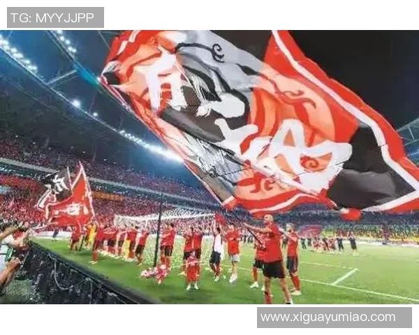 成都飞盘队速度之争引发热议球迷与专家观点碰撞激烈